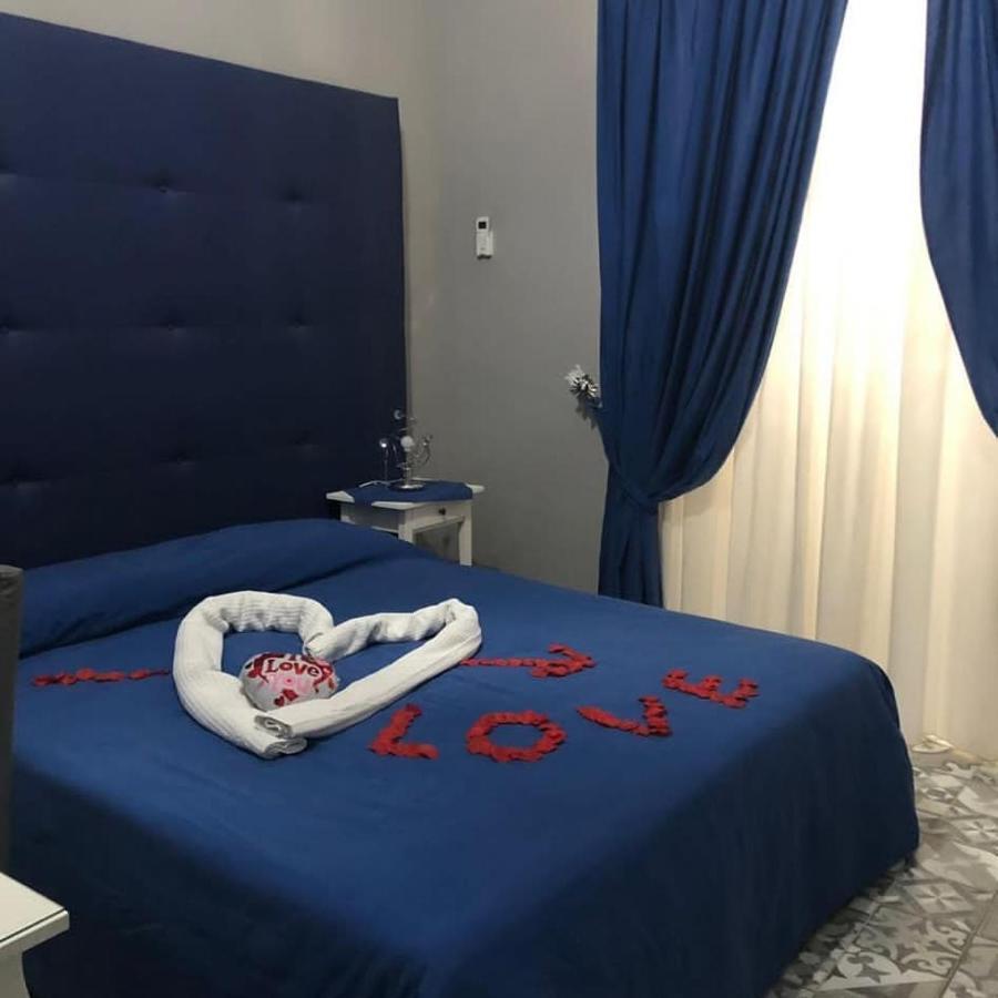 Bed and Breakfast Luxury Nápoles Exterior foto
