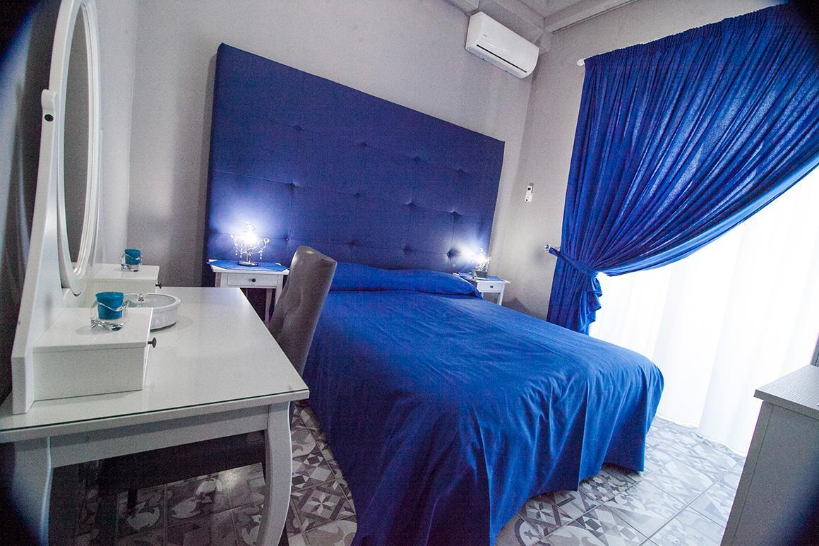Bed and Breakfast Luxury Nápoles Exterior foto